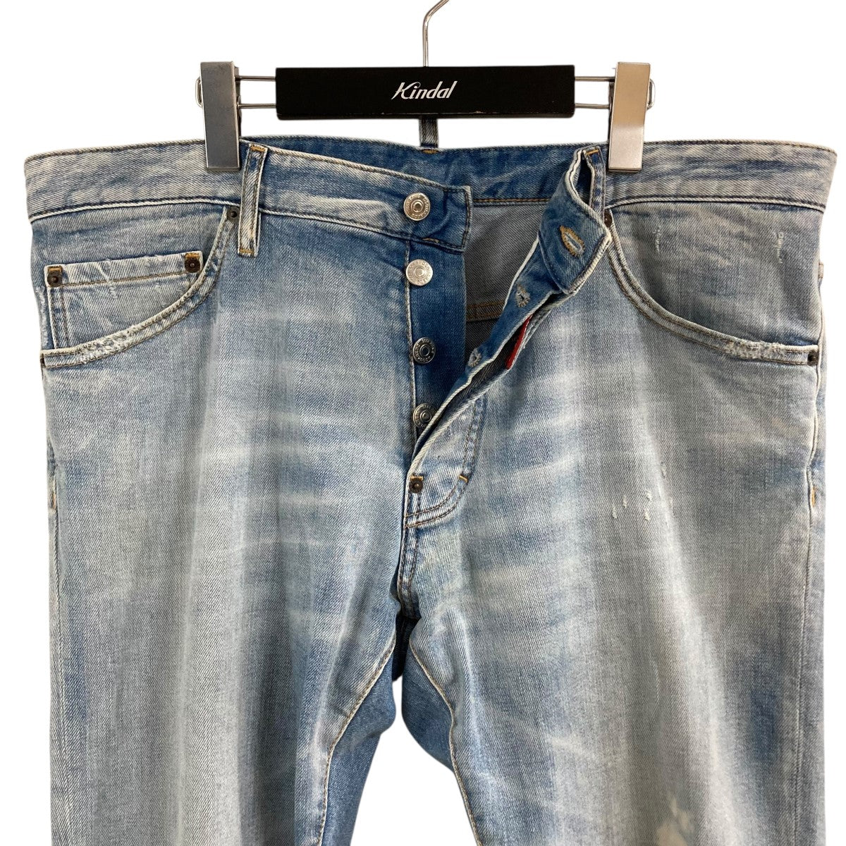 ダメージデニムパンツ
