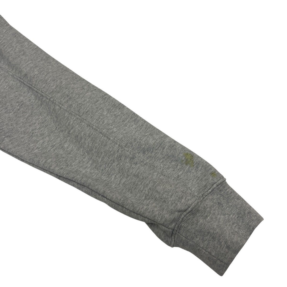 プルオーバーパーカー