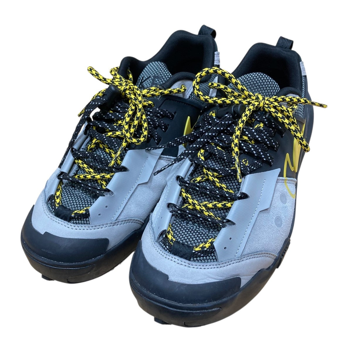 NIKE×sacai ローカットスニーカー HQ8618-002 グレー×イエロー サイズ