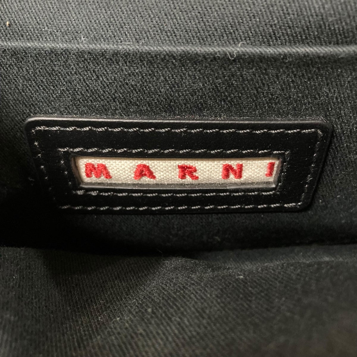 カーフスキンショルダーバッグ