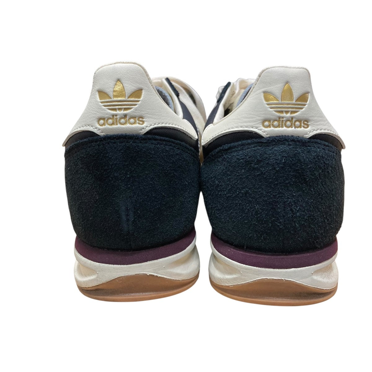 ローカットスニーカー