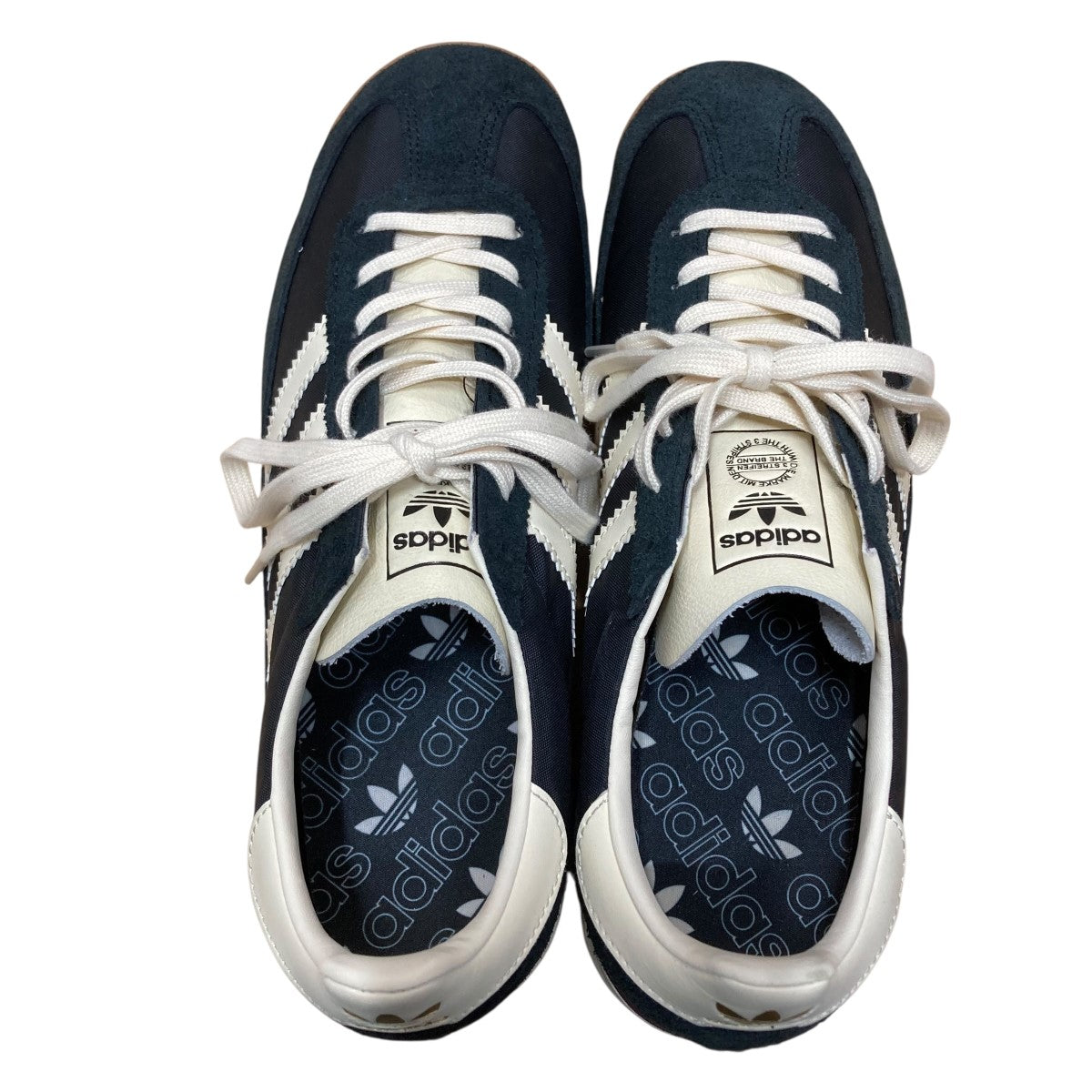 ローカットスニーカー