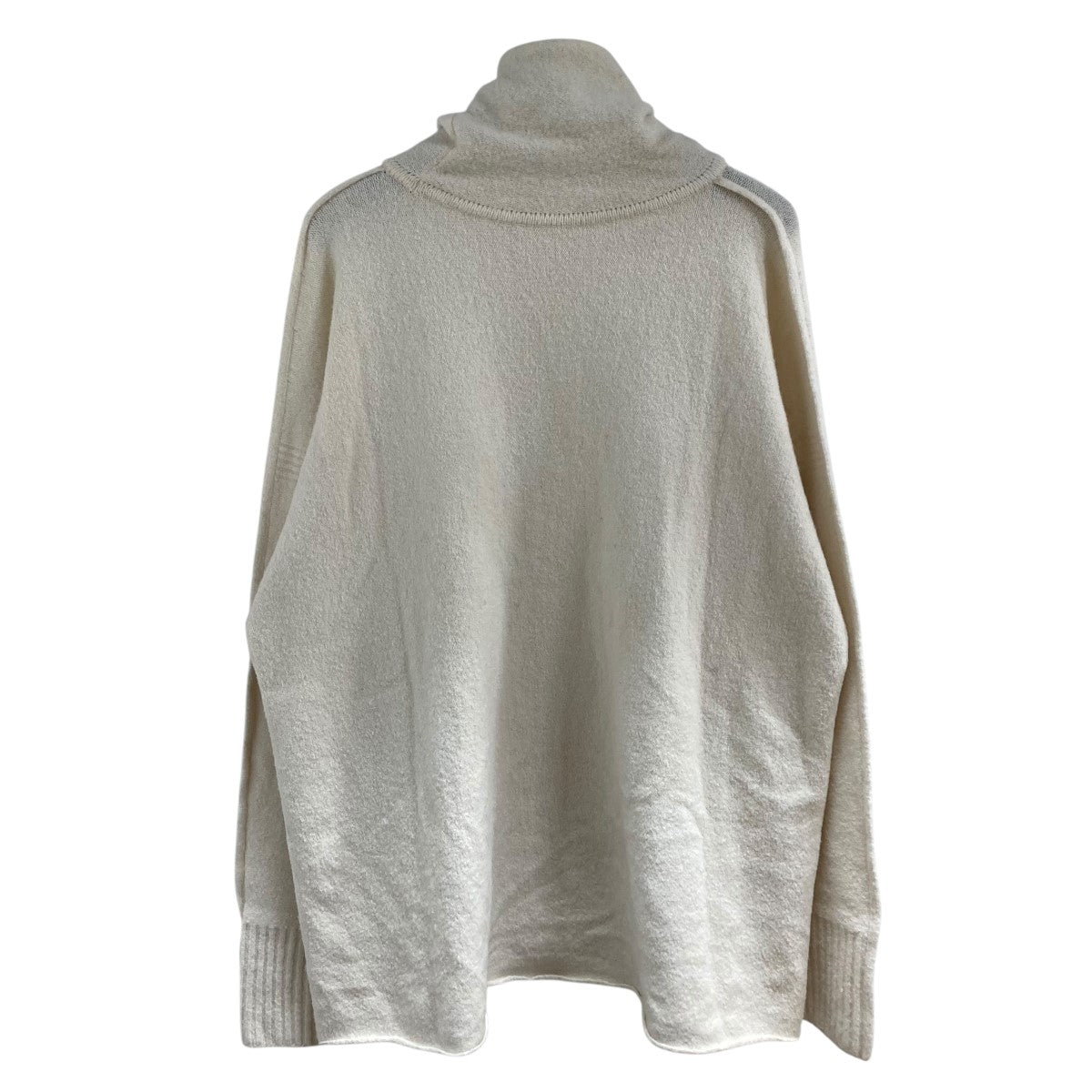 ISSEY MIYAKE(イッセイミヤケ) タートルネックニットセーター