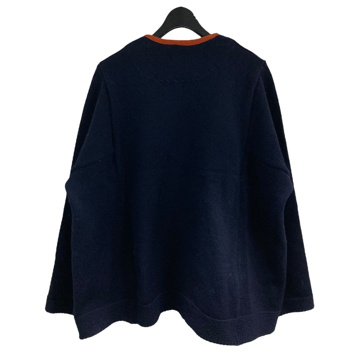 ニットカーディガン