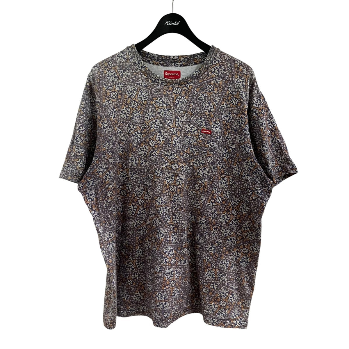 Supreme フラワー柄ボックスロゴTシャツ 古着・中古-1枚目のアイテム画像