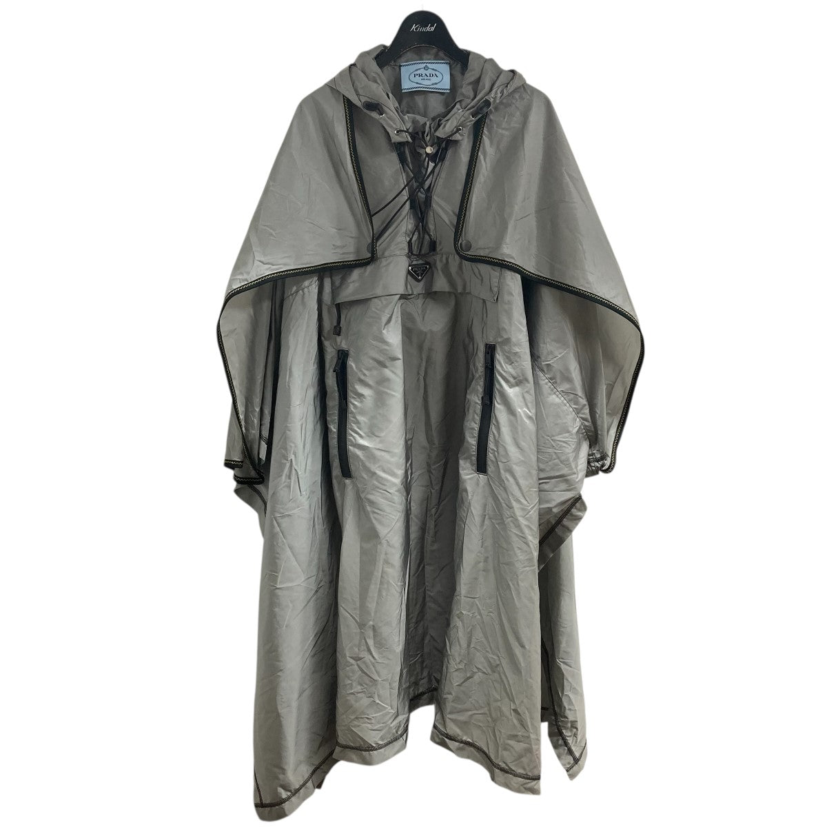 PRADA ロゴプレートポンチョ 古着・中古-1枚目のアイテム画像