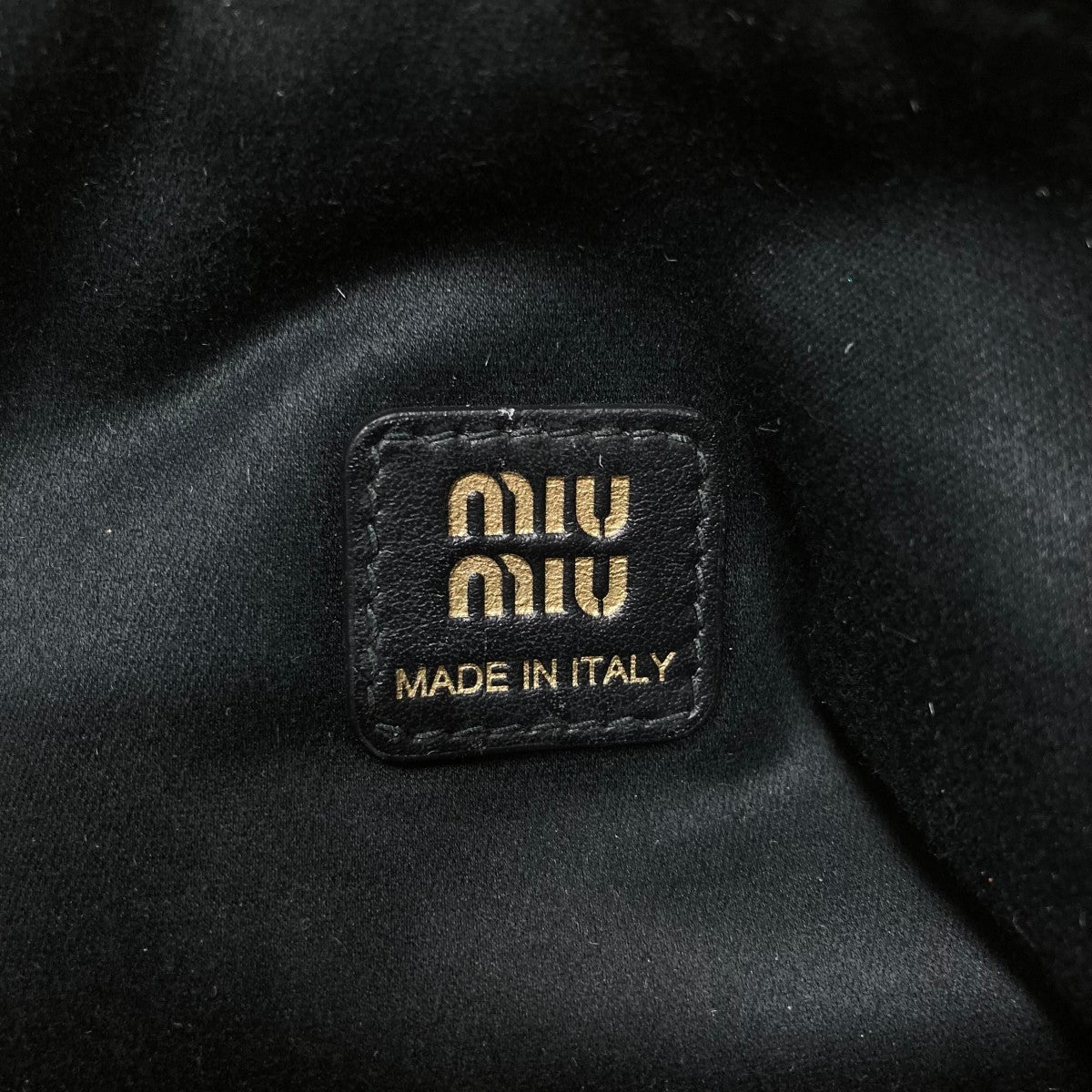 ナプラックパテントレザーバッグ