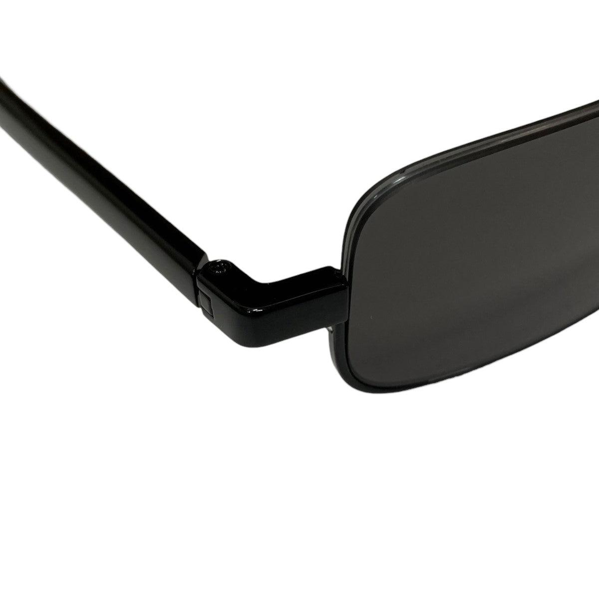 AMBUSH ブラック サングラス　新品未使用　正規店購入品　定価37,000円 AMBUSH ブラック サングラス 新品未使用 正規店購入品 定価37,000円