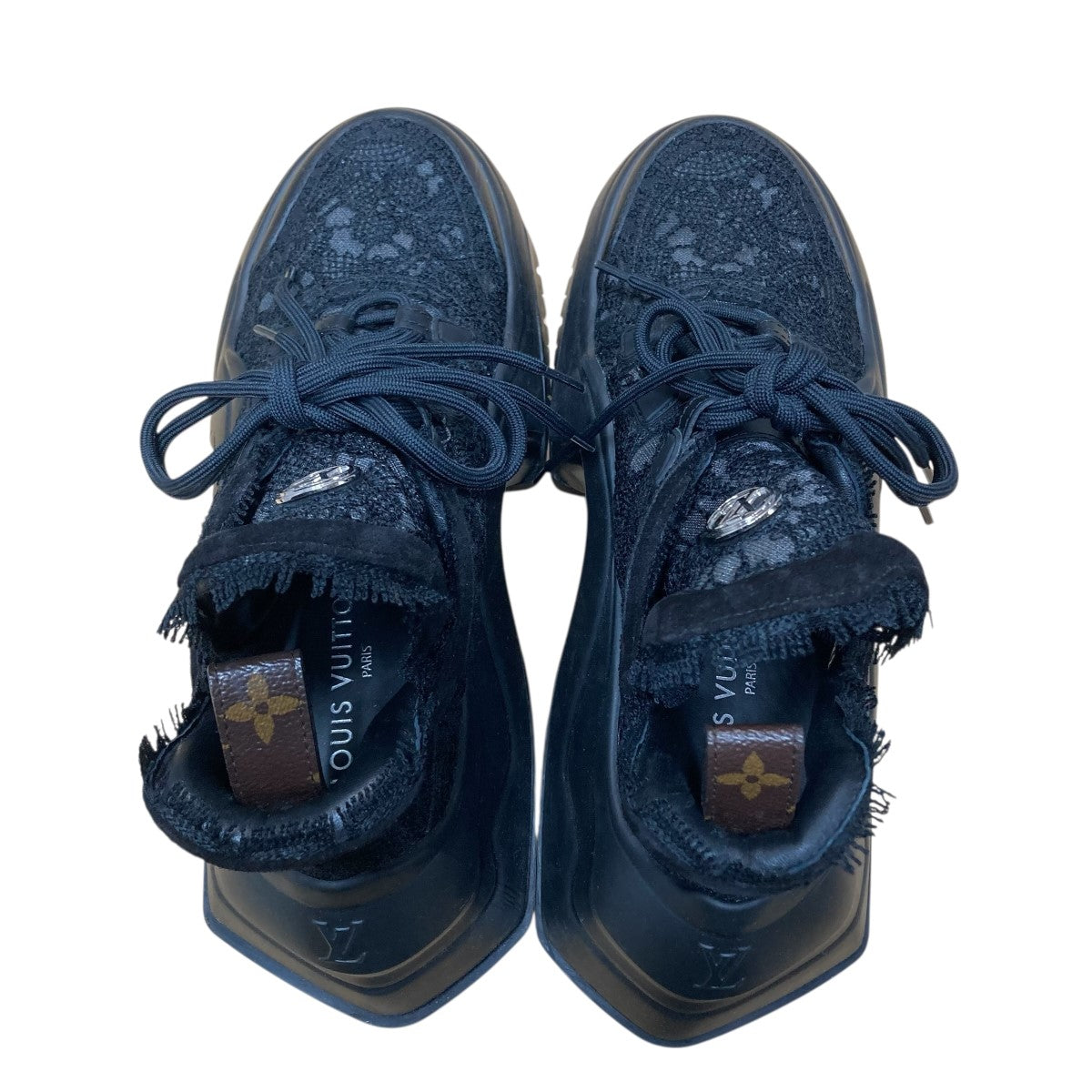 LOUIS VUITTON(ルイヴィトン) アークライト レーススニーカー VL 0213