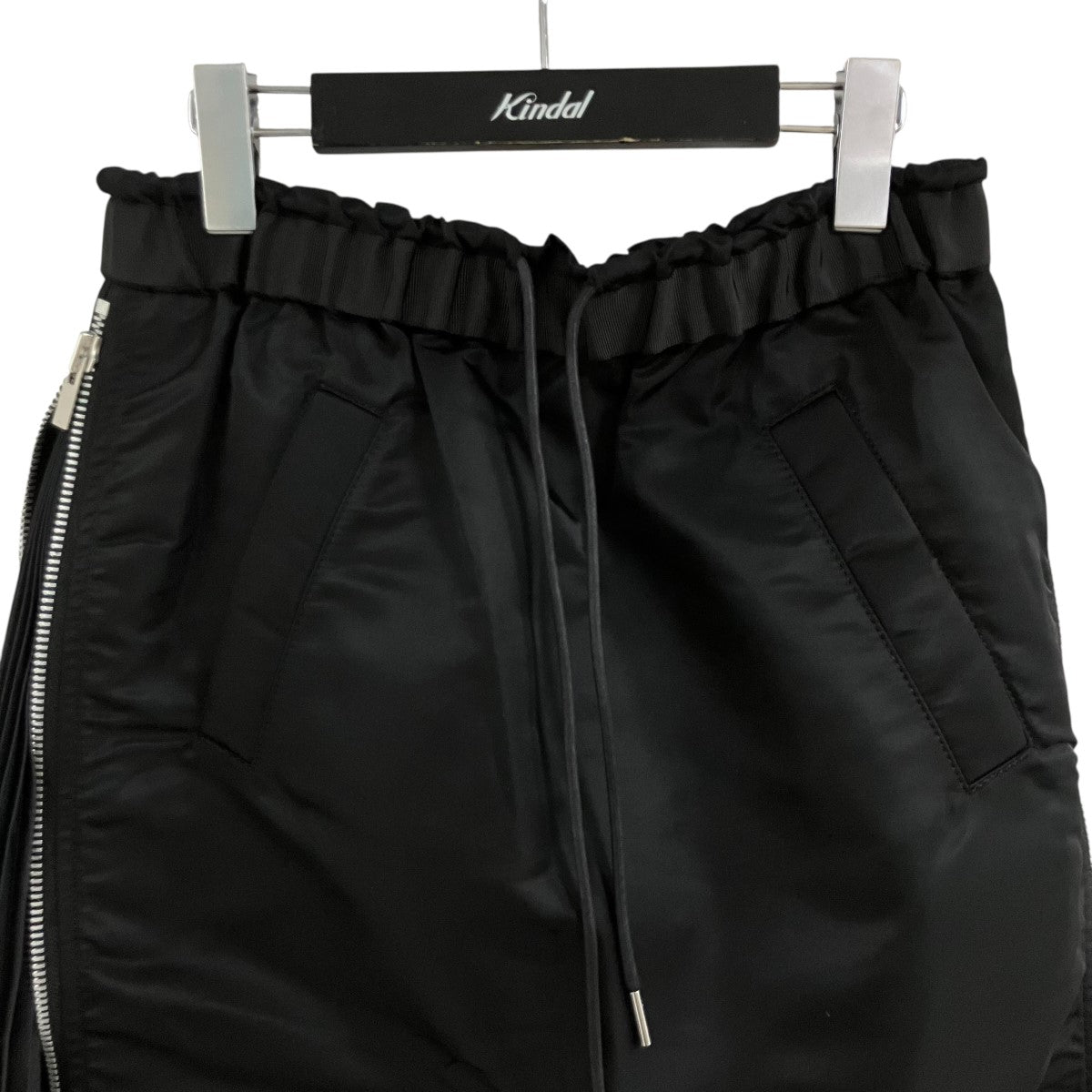 sacai(サカイ) ミリタリーナイロンプリーツスカート SCW-204 ブラック