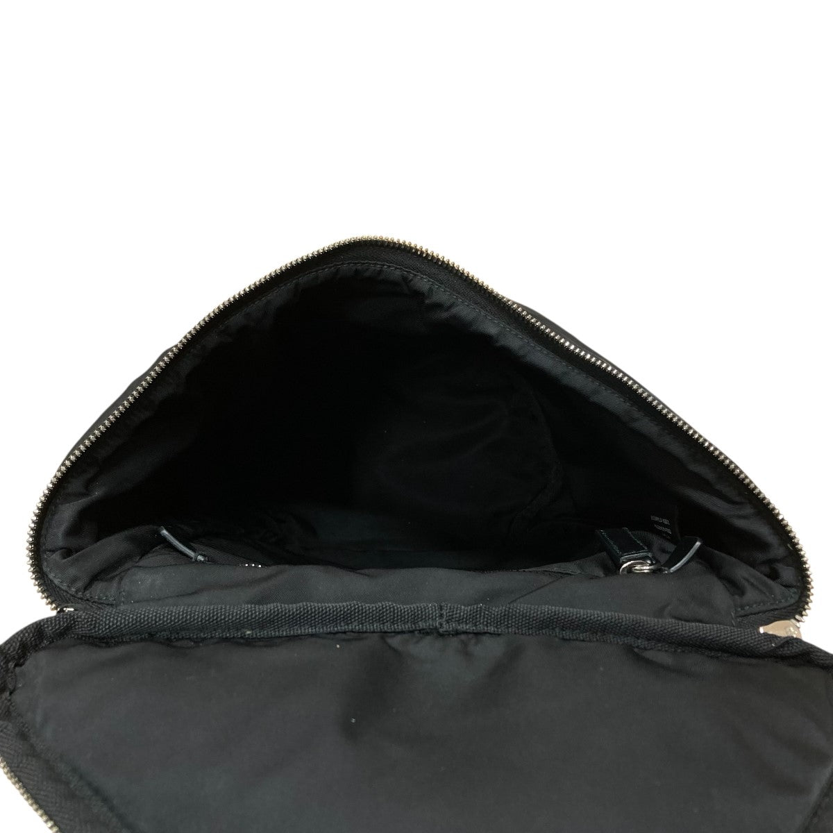 PRADA ロゴプレートワンショルダーバックパック 古着・中古-6枚目のアイテム画像