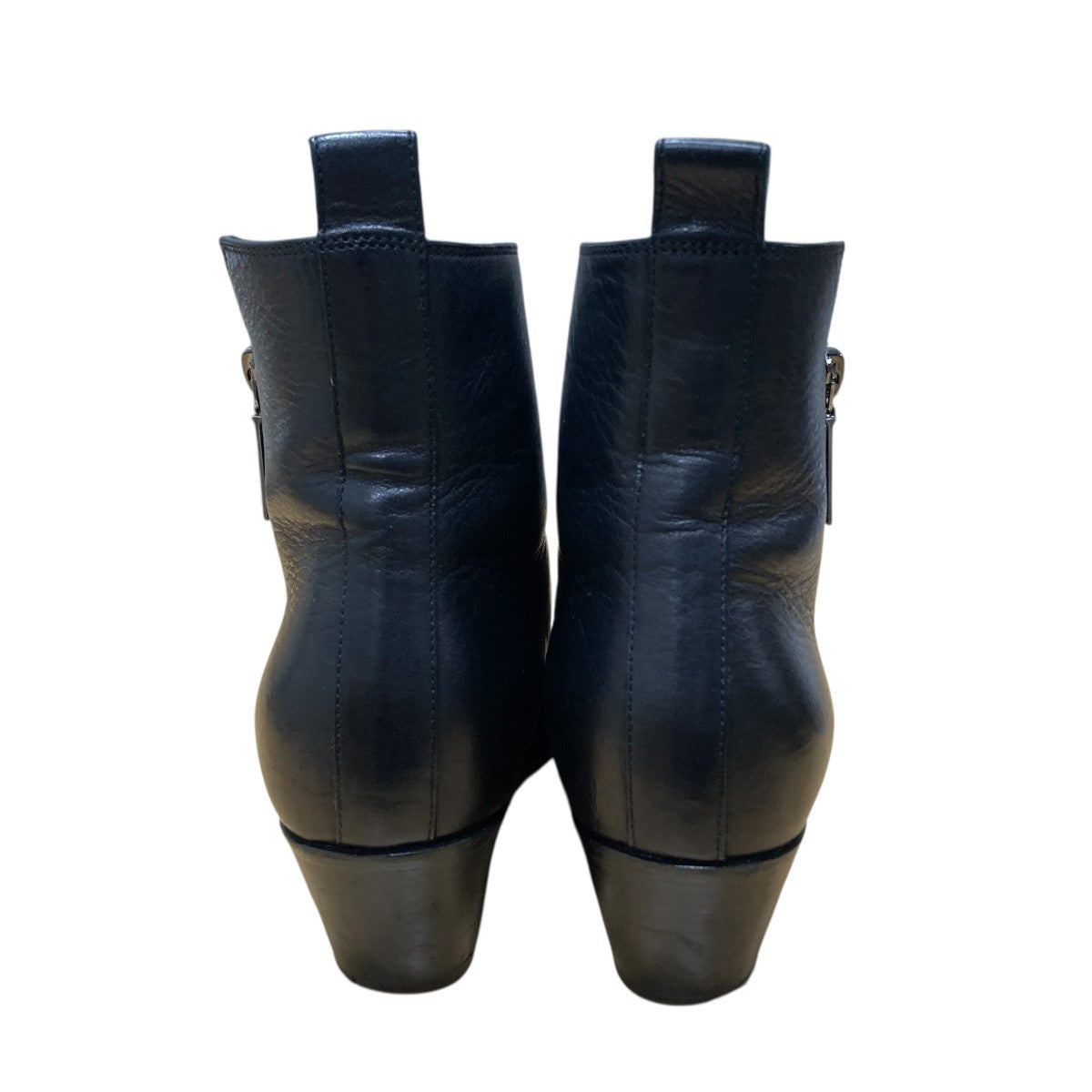 アンクルブーツ