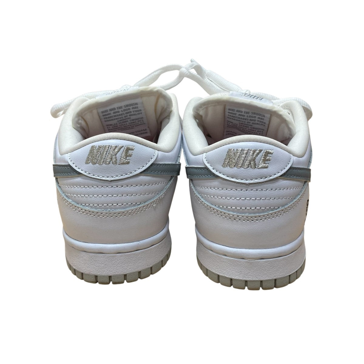 ローカットスニーカー