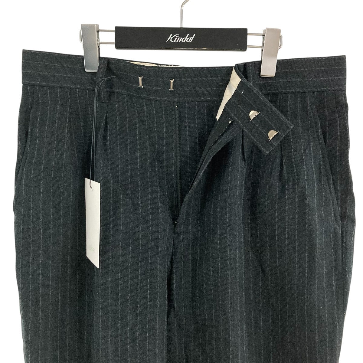 ワイドテーパードトラウザーズ スラックスパンツ