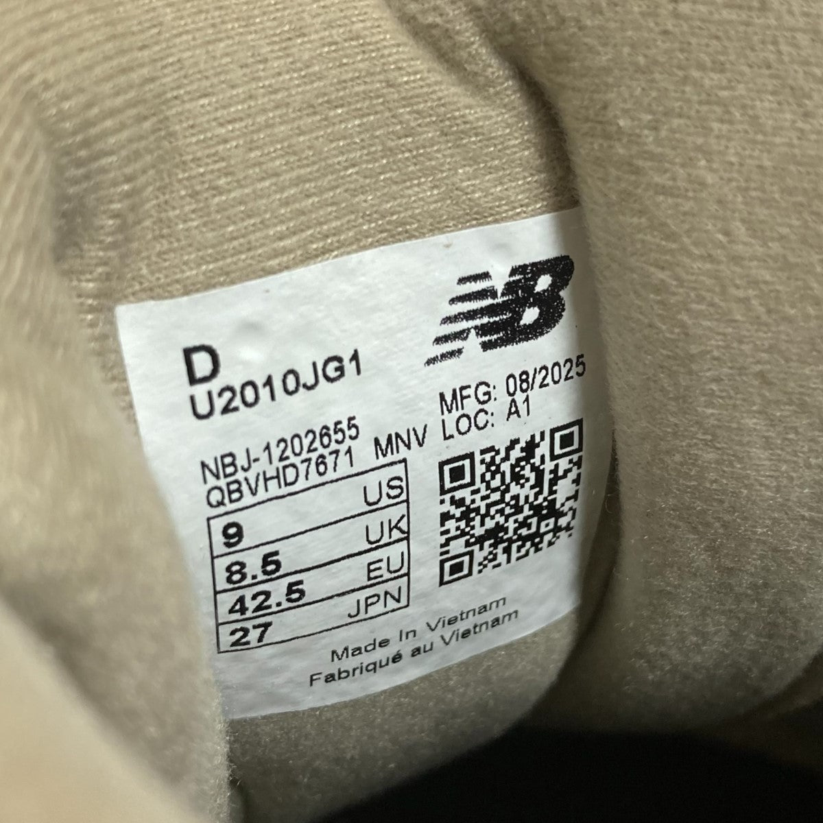 ローカットスニーカー