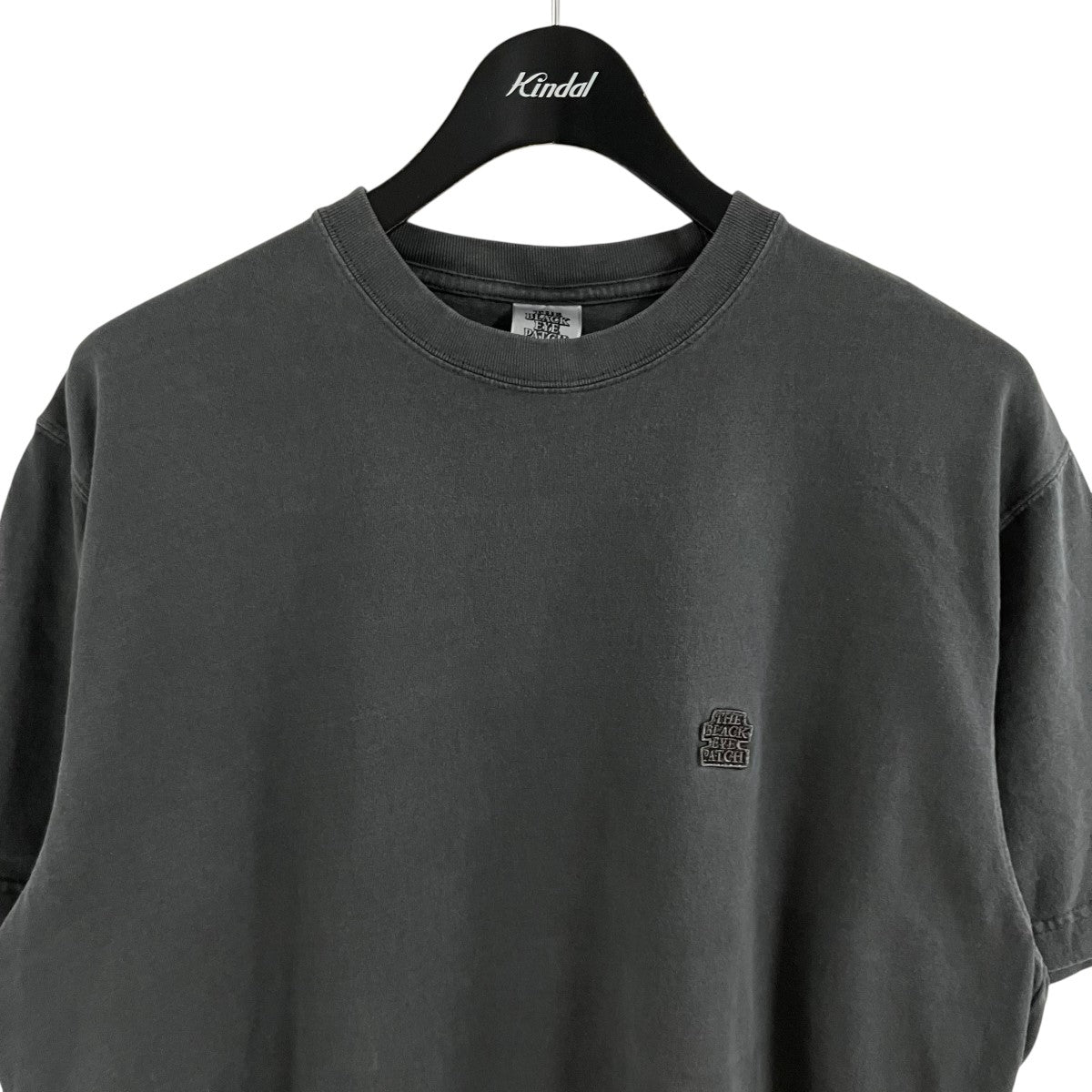 THE BLACK EYE PATCH ロゴパッチTシャツ 古着・中古-2枚目のアイテム画像