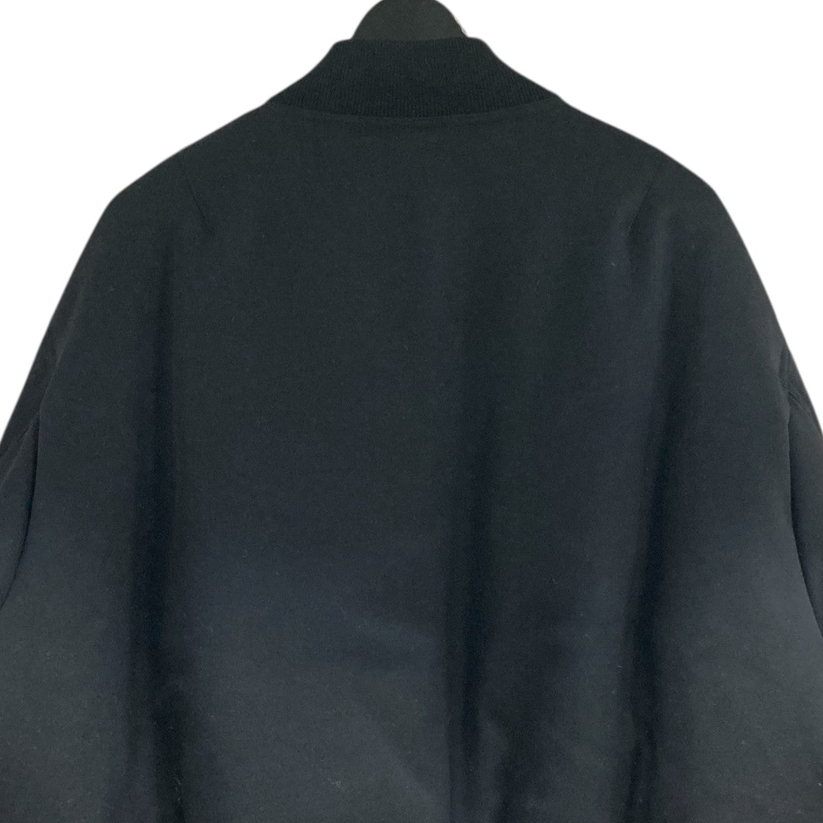 JIL SANDER レザーエルボーパット中綿ボンバージャケットJ22BN0159 古着・中古-4枚目のアイテム画像