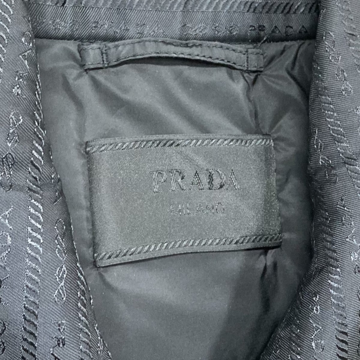 PRADA 三角プレート付きパデッドベストSGC058 古着・中古-6枚目のアイテム画像