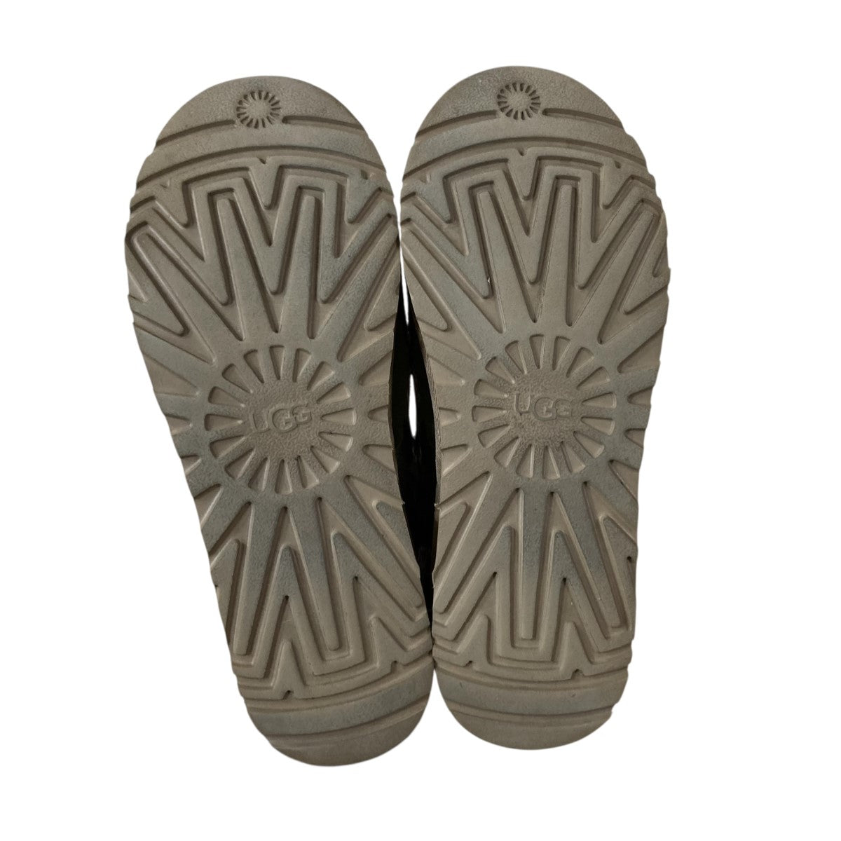 ｢Tasman Slipper Burnt Camo ?Olive”｣刺しゅうスリッパ1172070