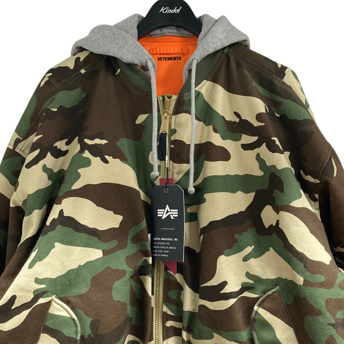 リバーシブルMA-11ジャケットUA53JA900