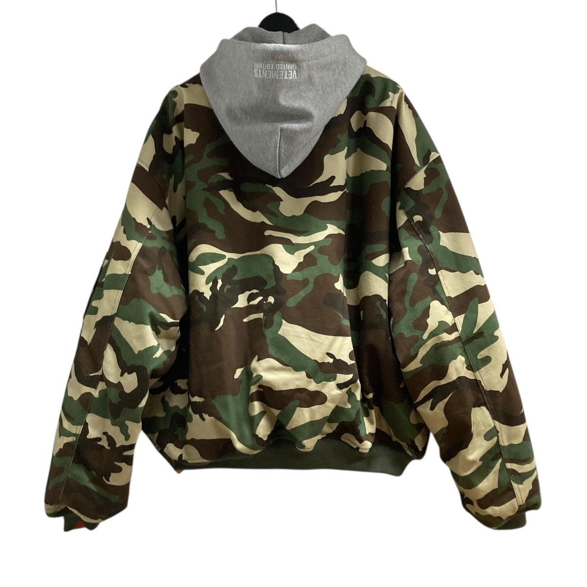 リバーシブルMA-11ジャケットUA53JA900