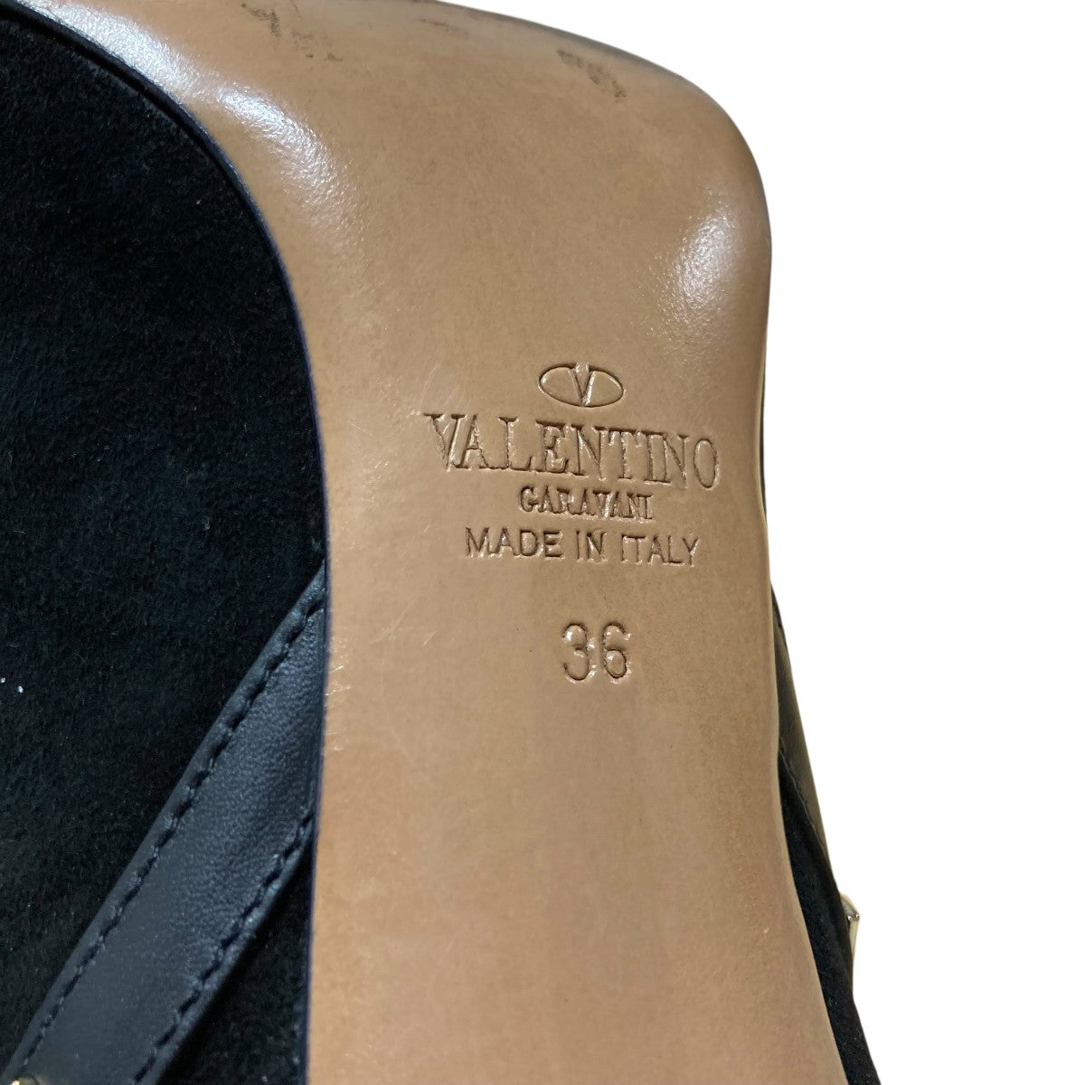 VALENTINO(ヴァレンチノ) スエードスタッズパンプス VSL 633 ブラック