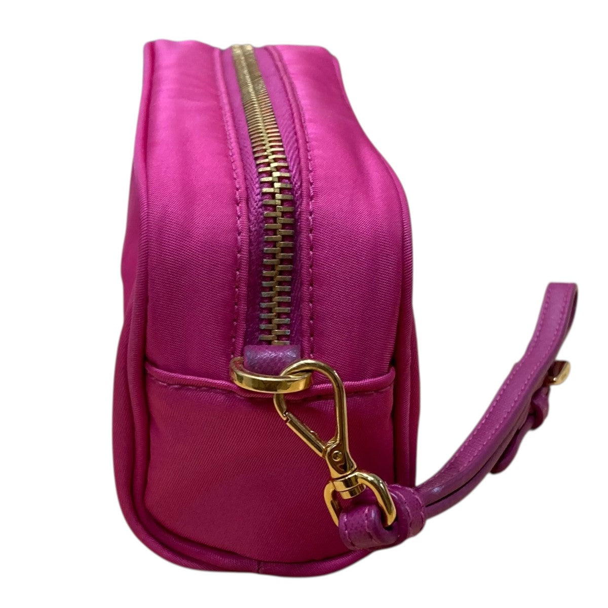 PRADA トライアングルプレートナイロンポーチ1N0175 CANAPA 古着・中古-3枚目のアイテム画像