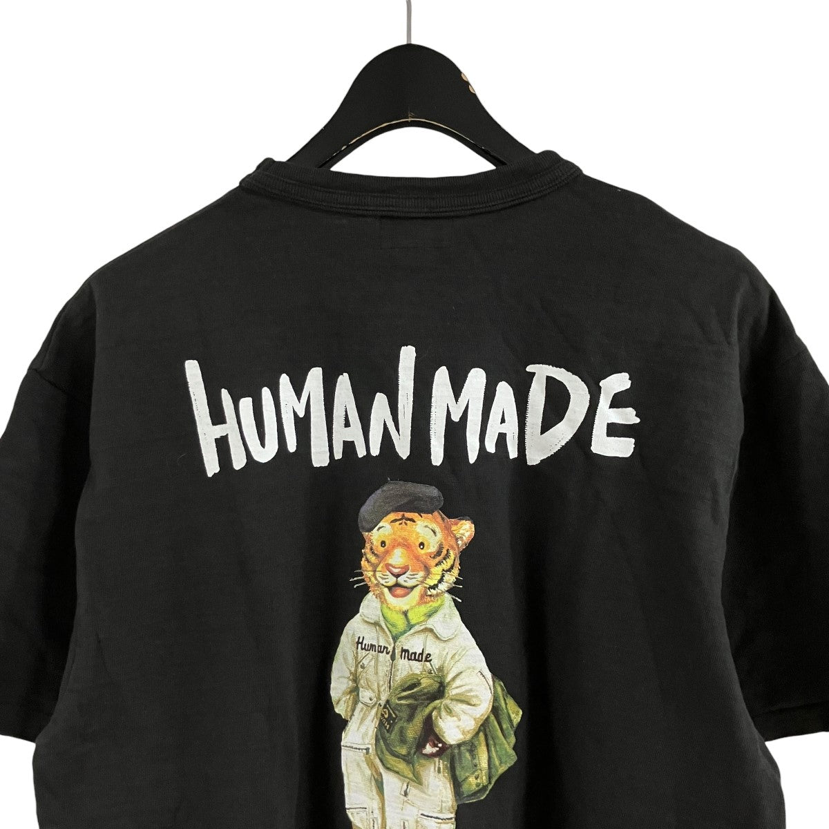 グラフィックTシャツ