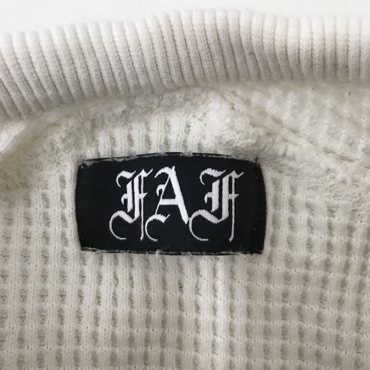 FAKE AS FLOWERS ヘンリーネックサーマルカットソー002341203 古着・中古-3枚目のアイテム画像