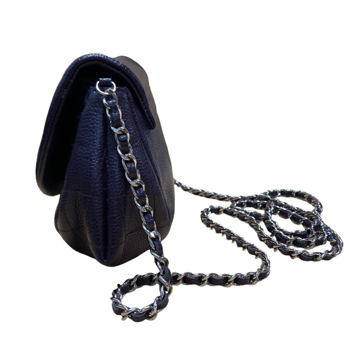 ーハーフムーン キャビアスキン チェーンハンドバッグ