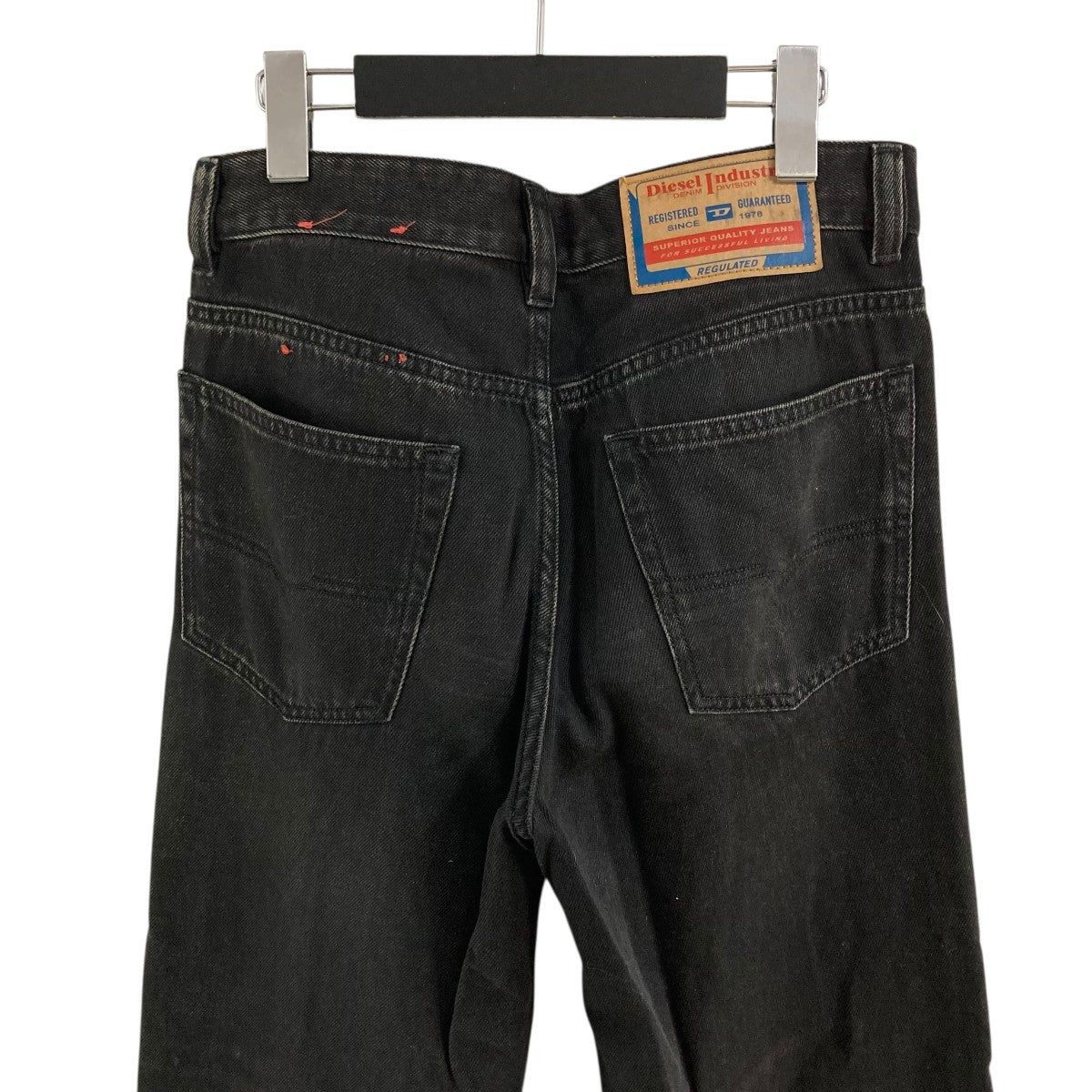DIESEL(ディーゼル) デニムパンツ 09I35 ブラック サイズ W26｜【公式