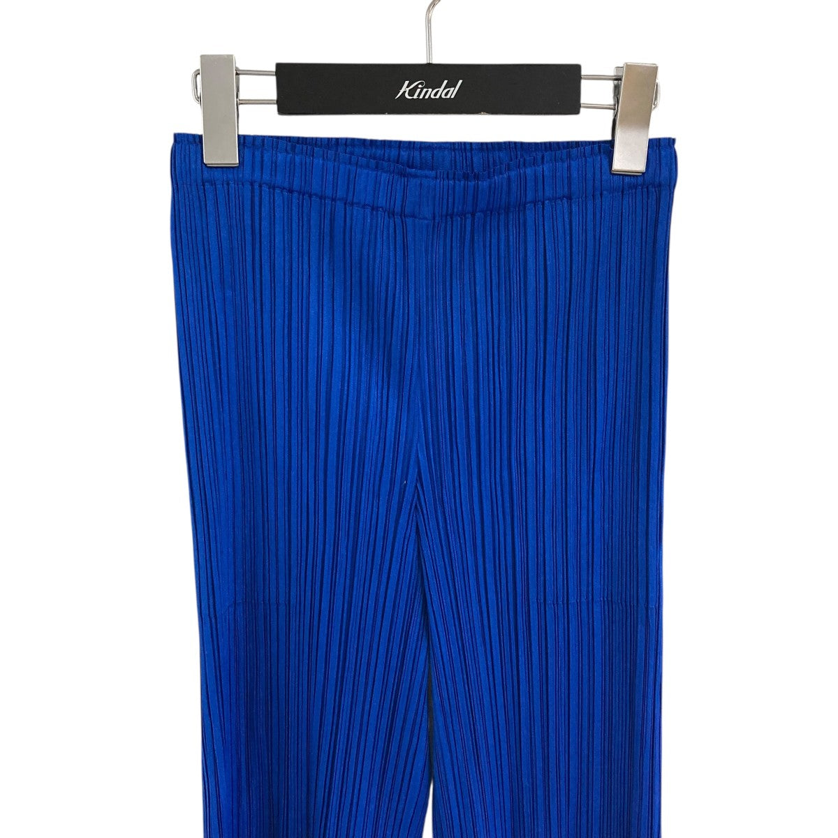 プリーツパンツ