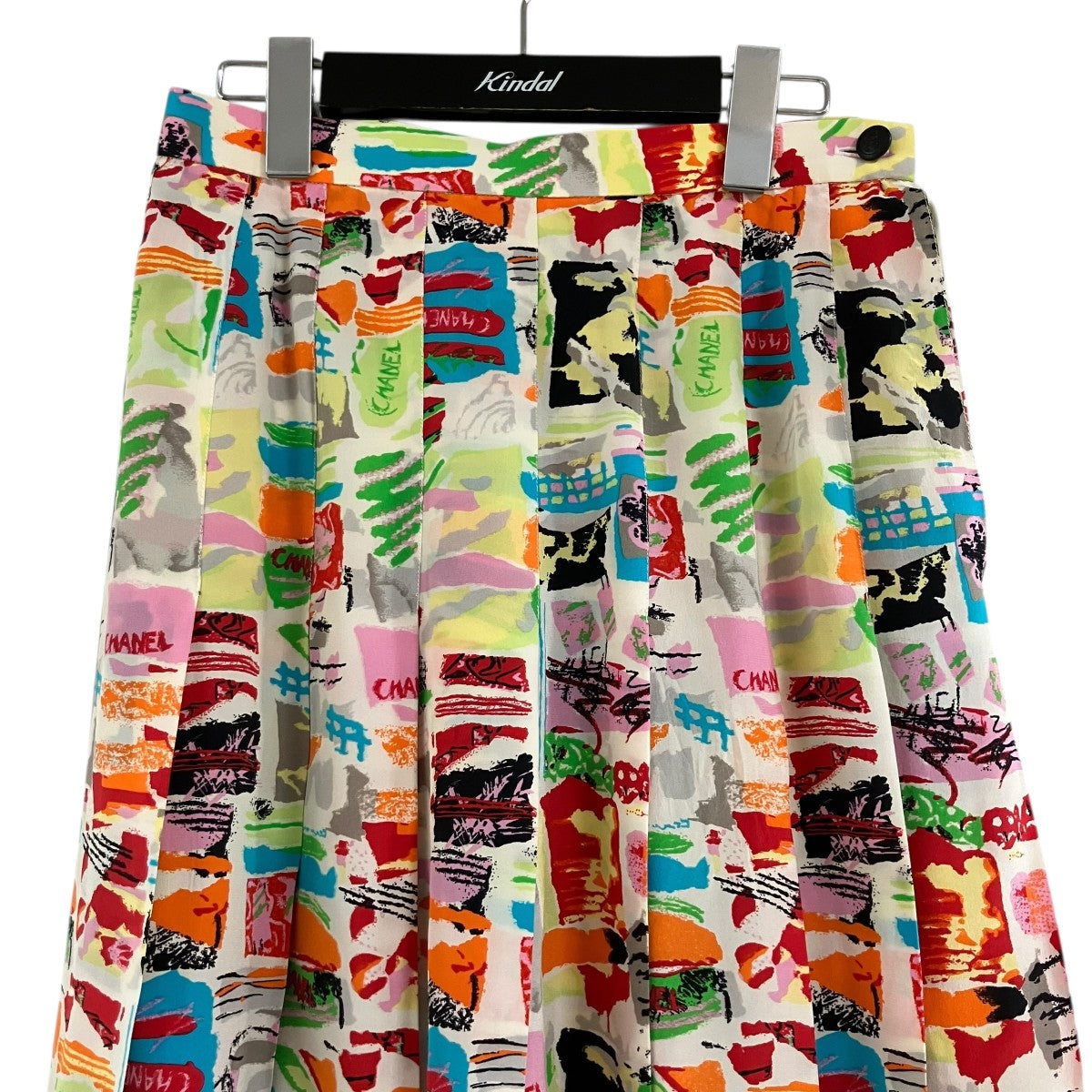 総柄シルクスカート