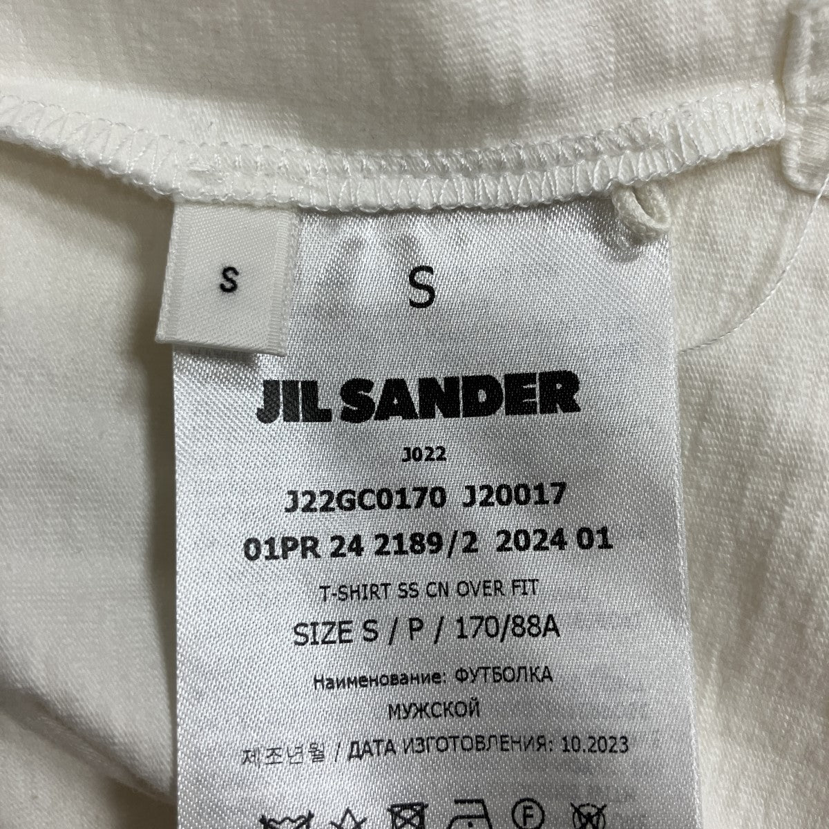 オーバーTシャツ