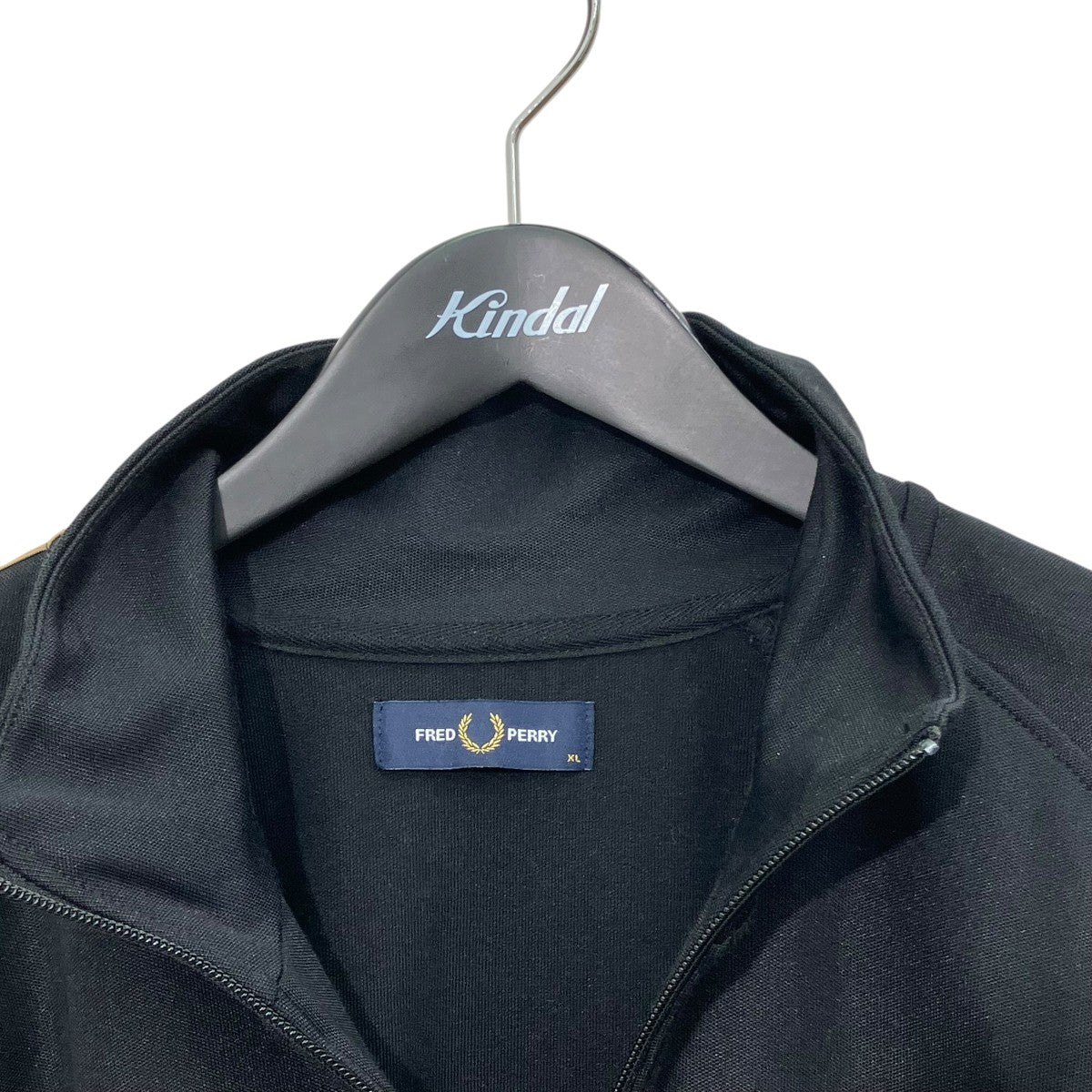 FRED PERRY トラックジャケットJ5557 古着・中古-3枚目のアイテム画像
