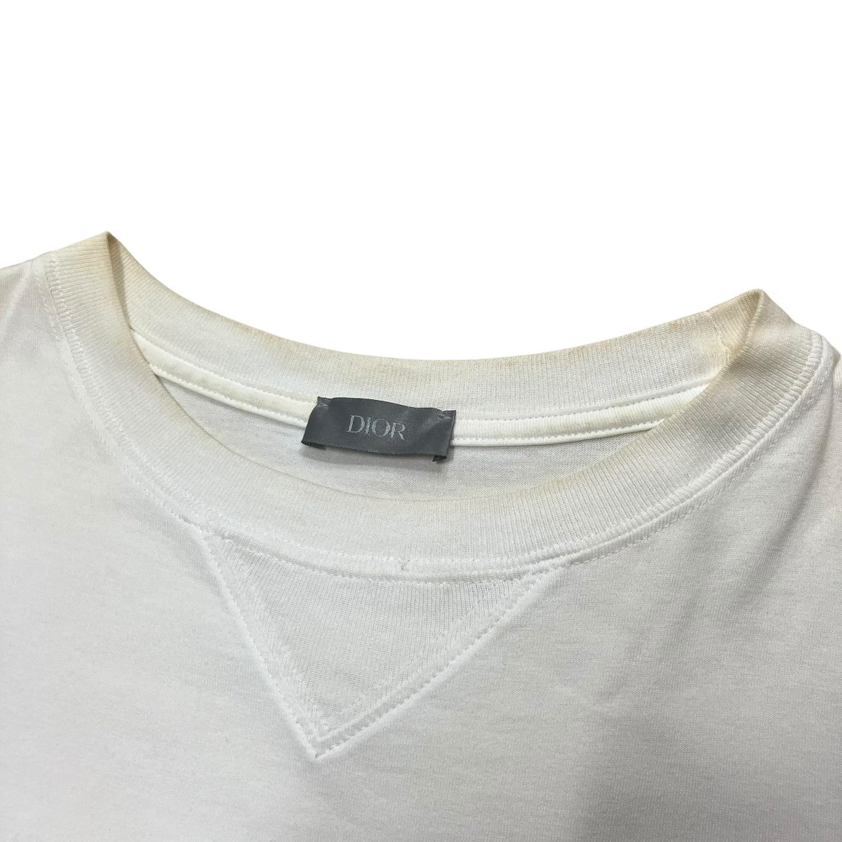 ロゴ刺繍Tシャツ