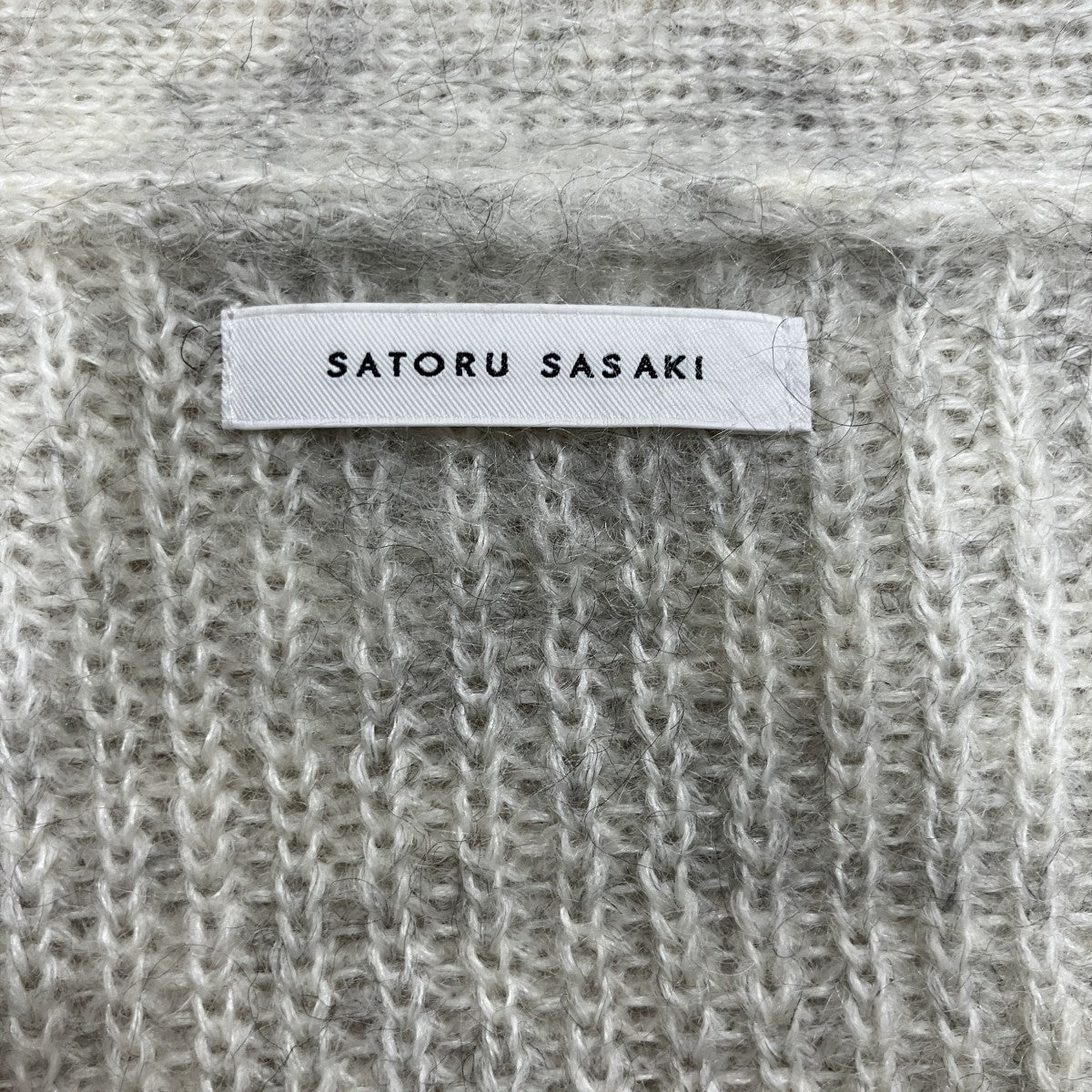 モヘアカーディガン