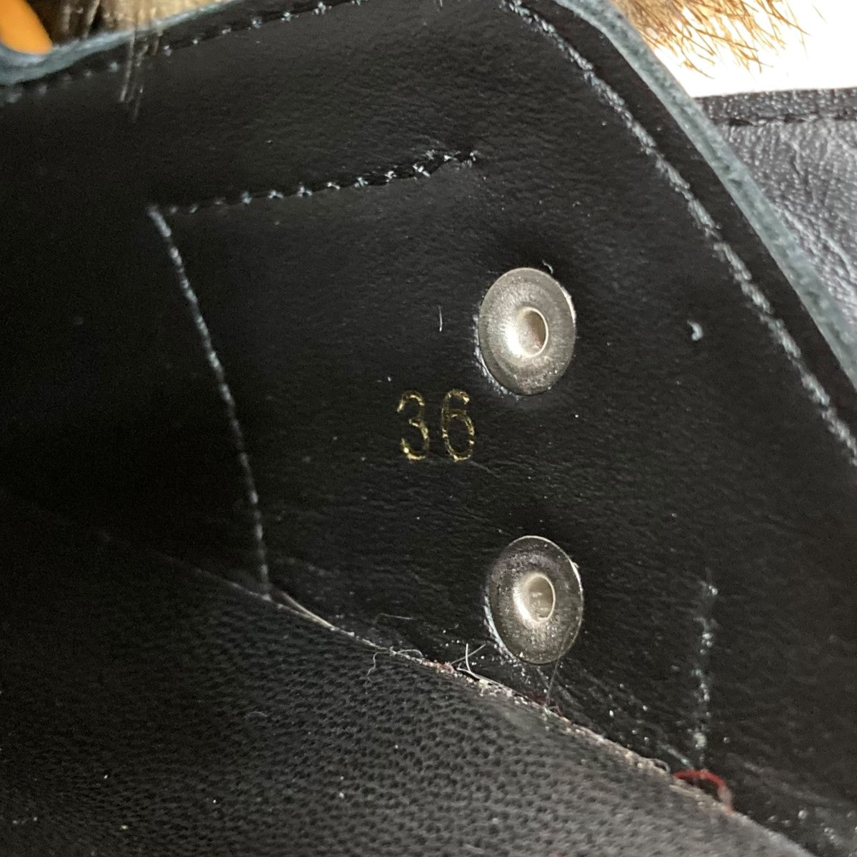 フェイクファーサボサンダル