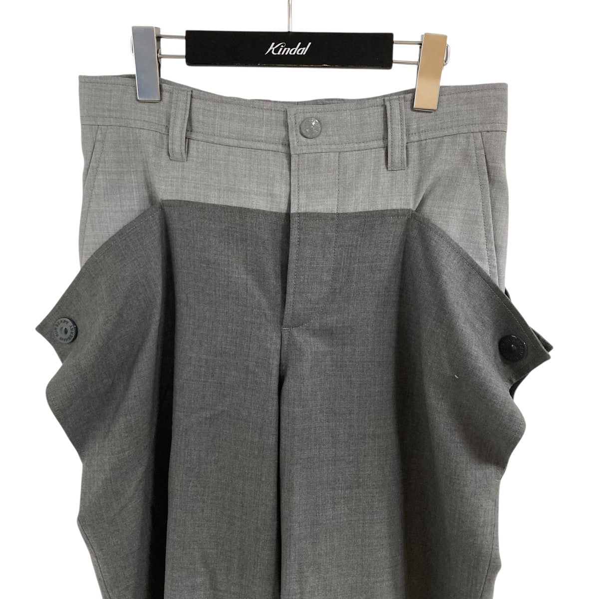 ボトムスパンツ