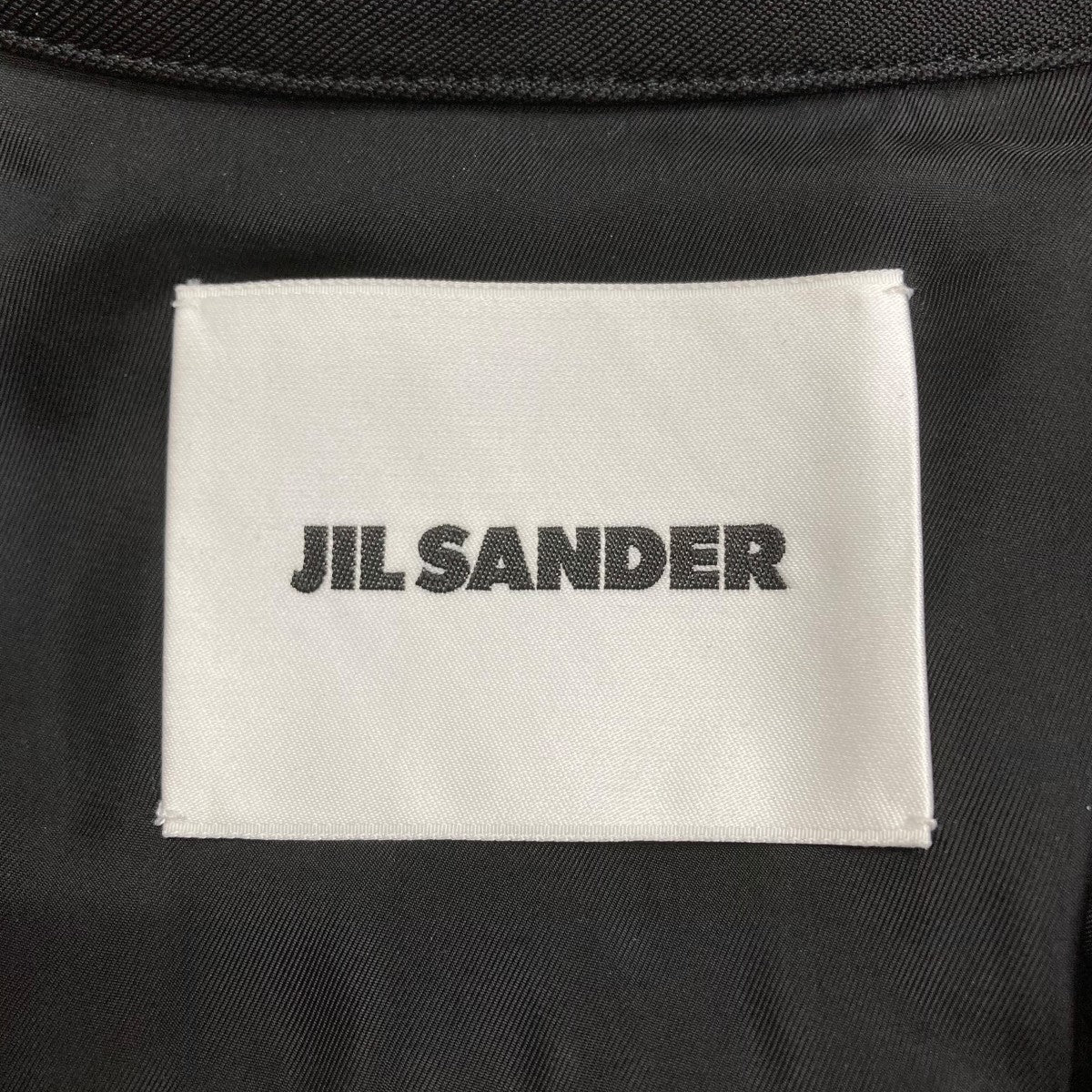 ジップアップジャケット
