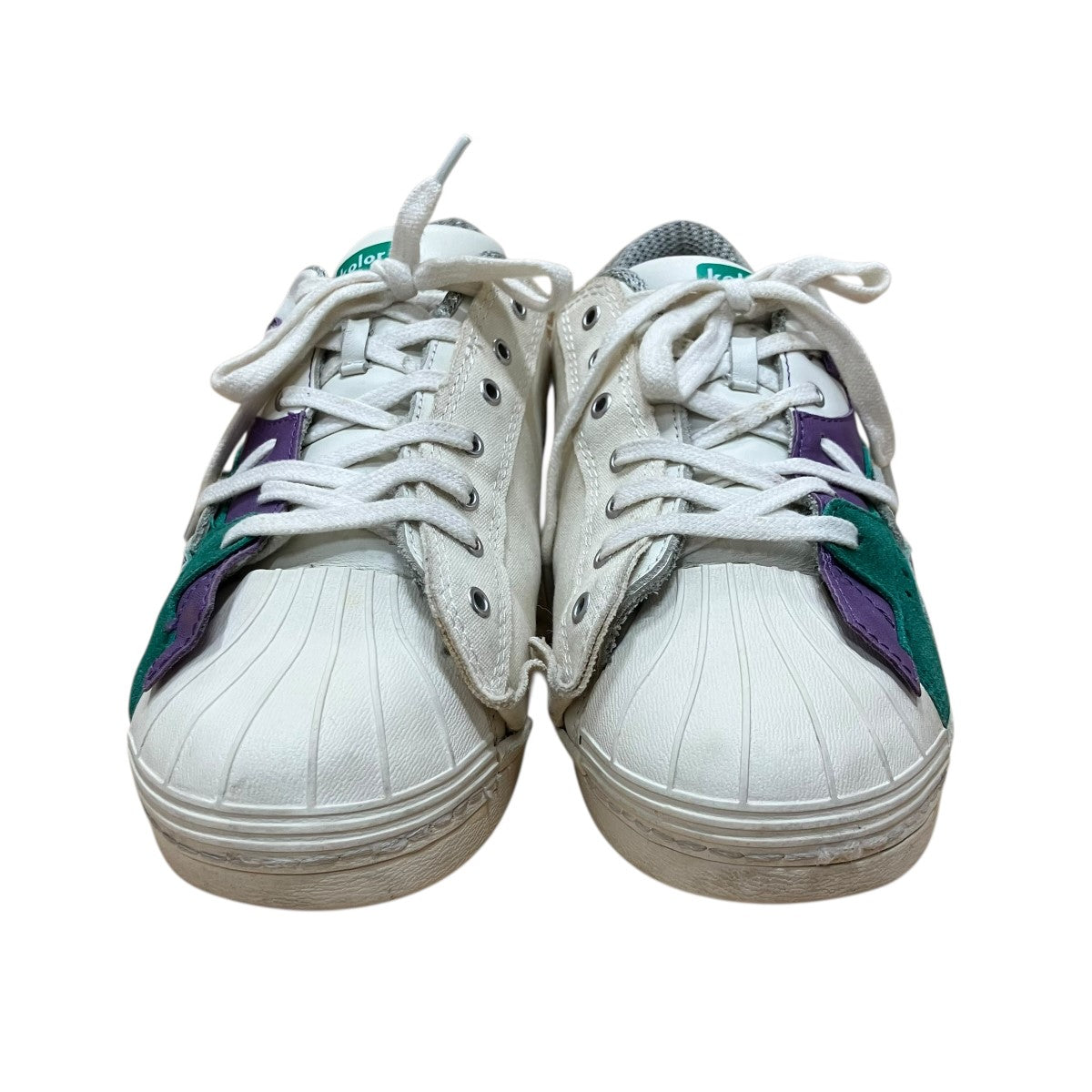 ローカットスニーカー