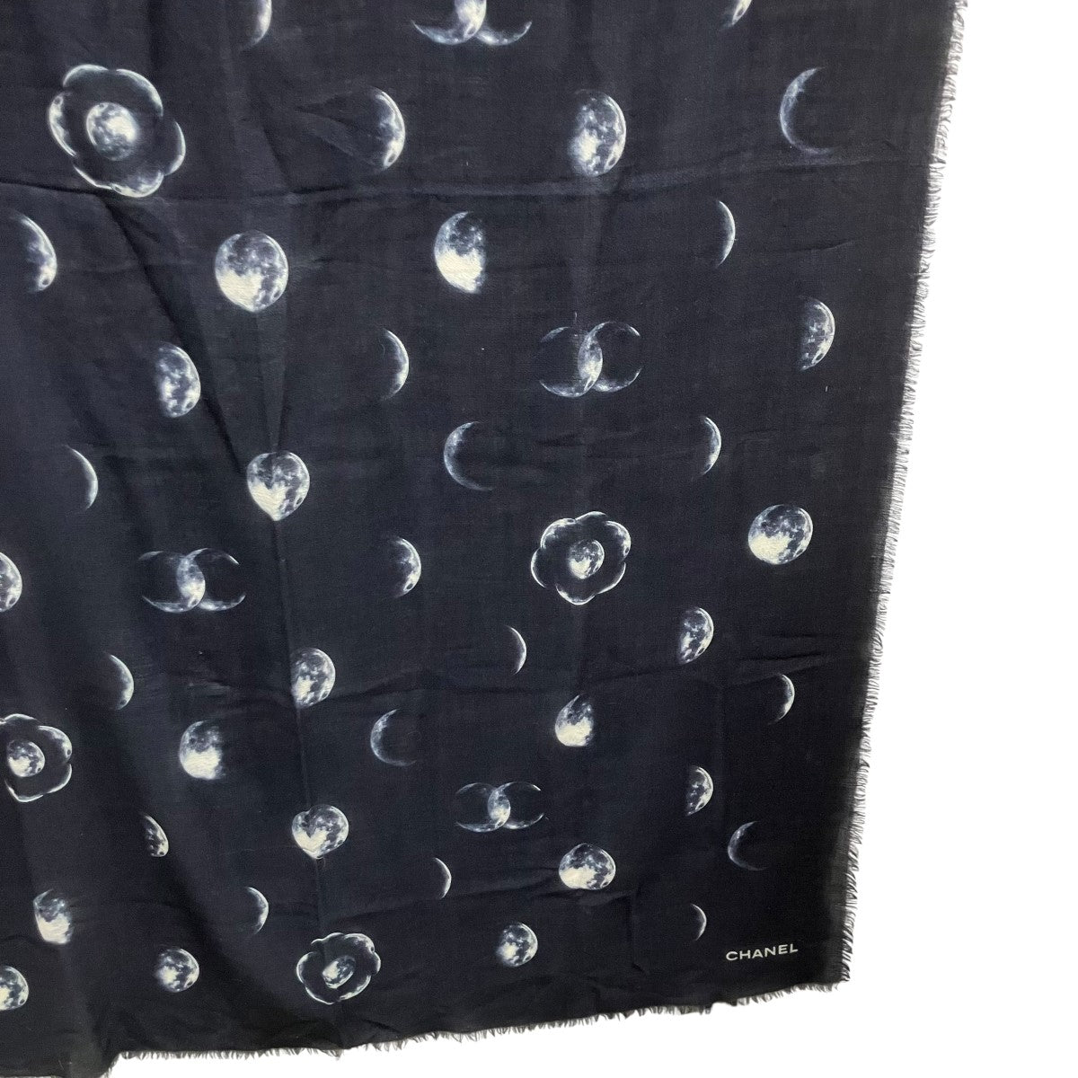 CHANEL ムーングラフィック 大判ストール 古着・中古-5枚目のアイテム画像