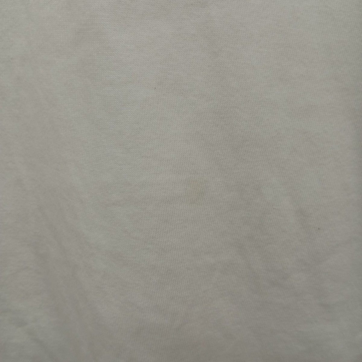 ロゴプリントTシャツ