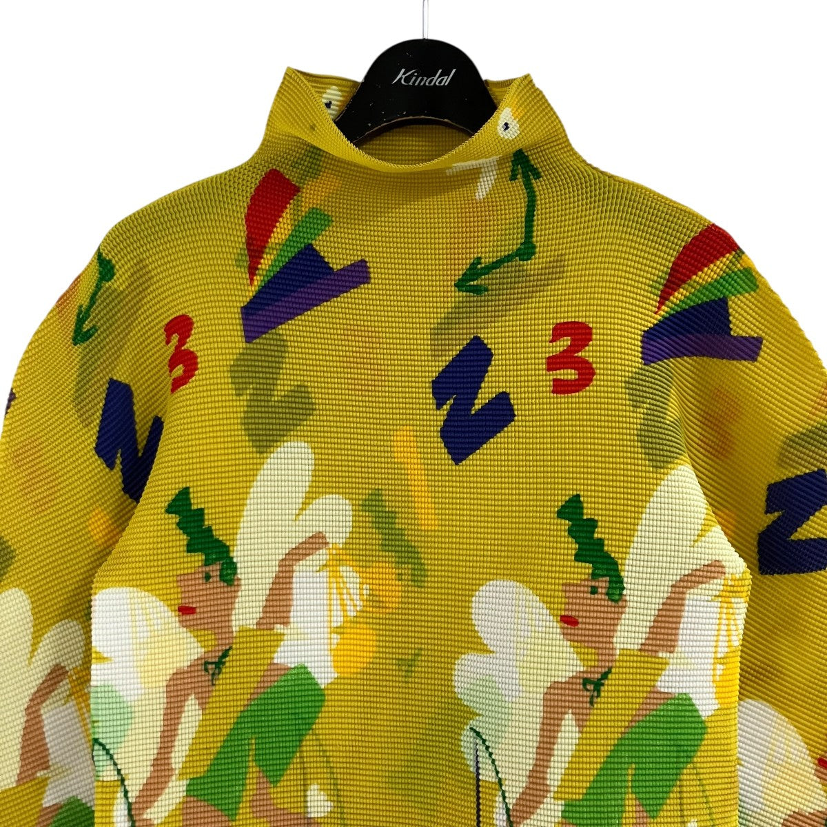 me ISSEY MIYAKE(ミーイッセイミヤケ) プリーツプリントカットソー