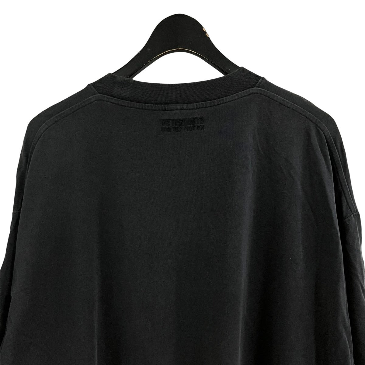 ロゴ半袖Tシャツ