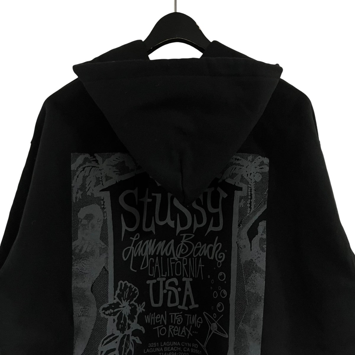 未使用　紙タグ付き　STÜSSY スカルデザイン パーカー ブラック stussy(ステューシー) プルオーバーパーカー Z4000SAS ブラック サイズ
