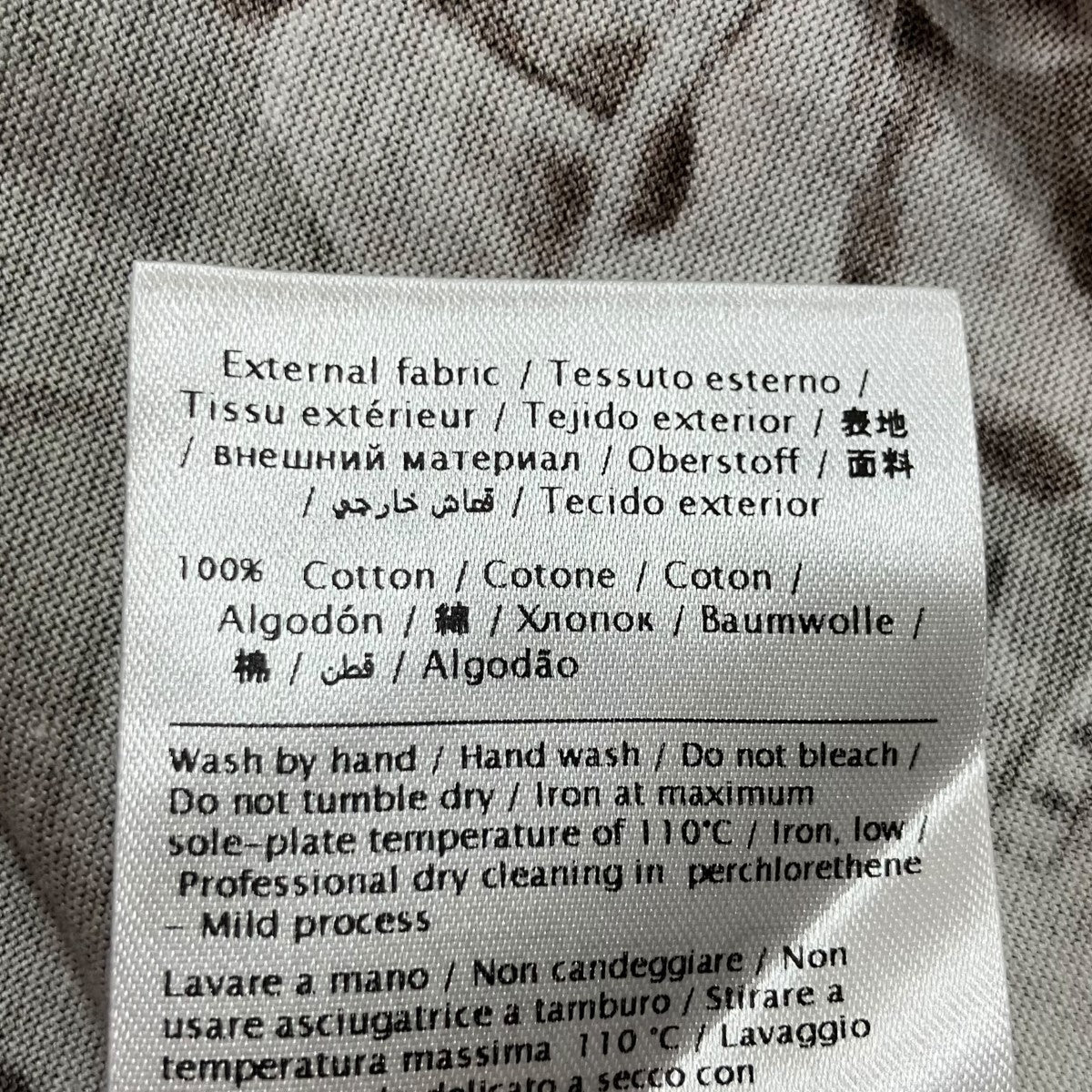 VALENTINO 総柄プリントTシャツ 古着・中古-7枚目のアイテム画像