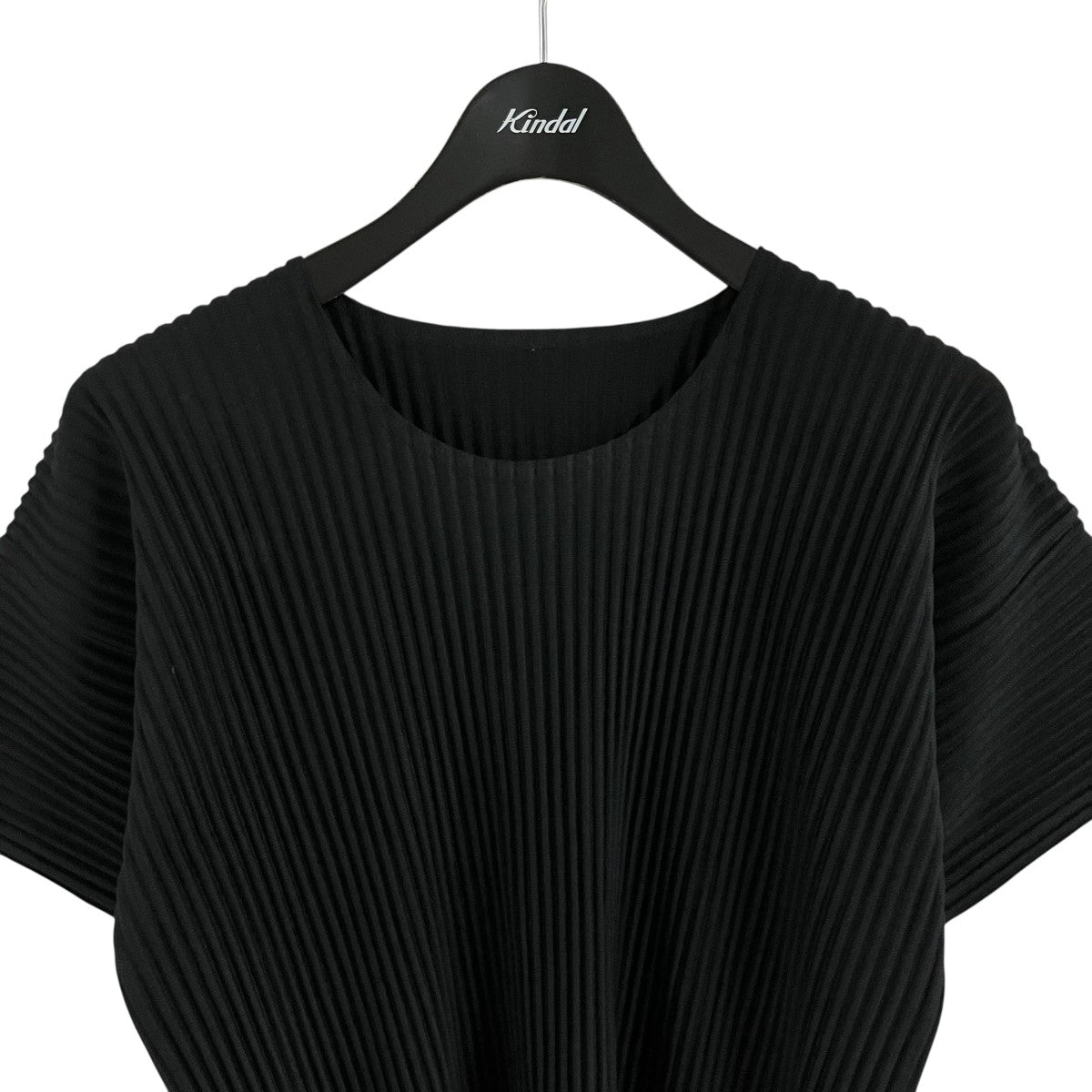 プリーツTシャツ