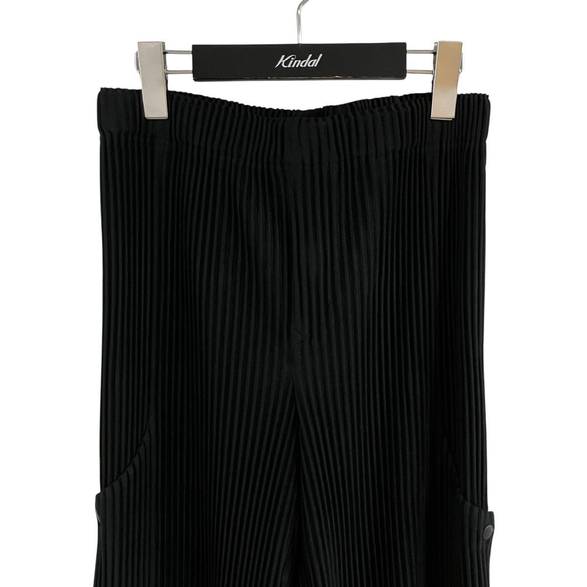 プリーツパンツ