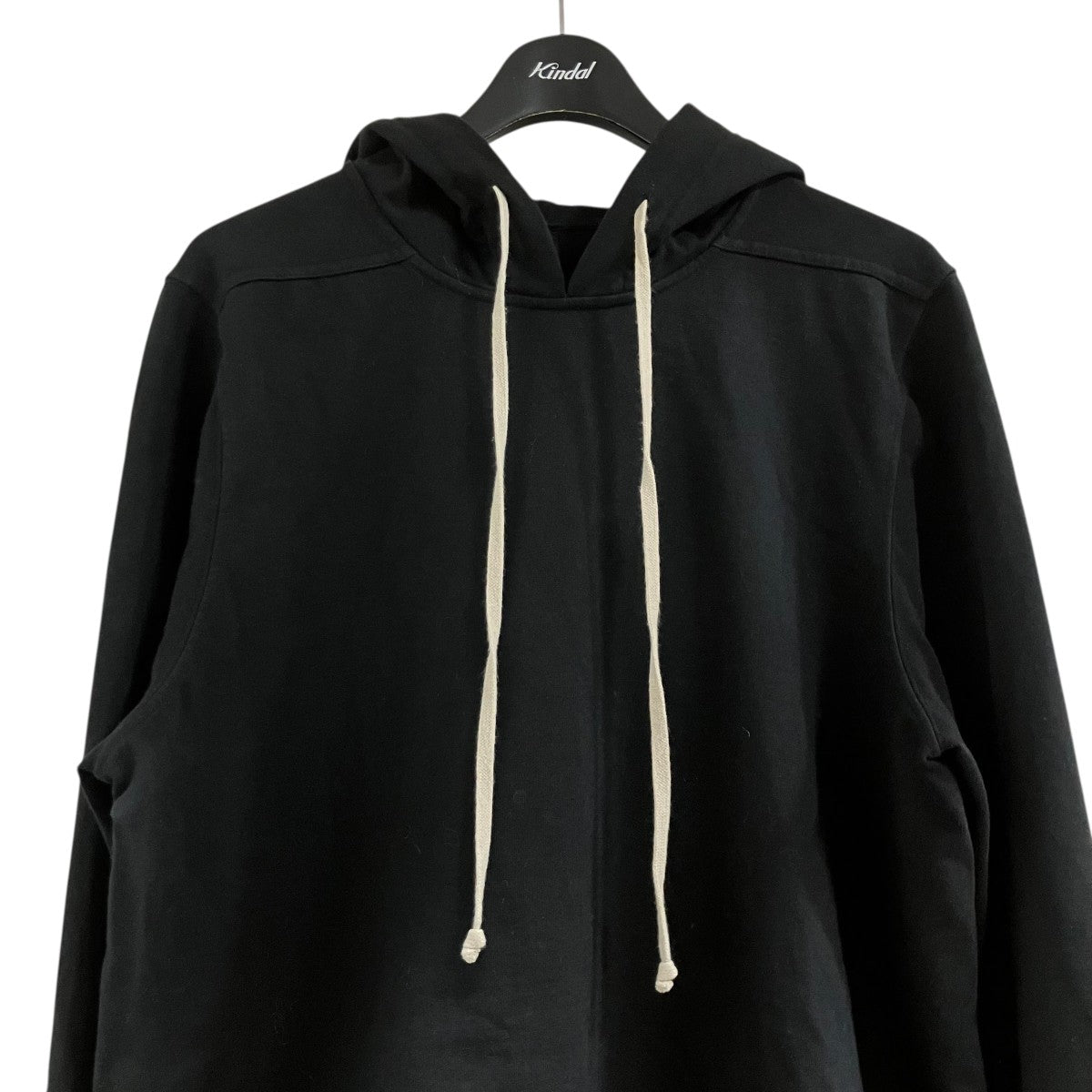 プルオーバーパーカー